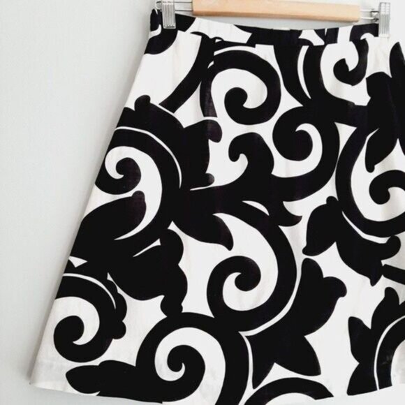 J. CREW Scroll Floral A-Line Mini Skirt B&W Sz 0 - Picture 6 of 8
